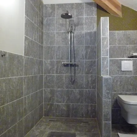 La Maison Forte B&B Montaut (Dordogne)