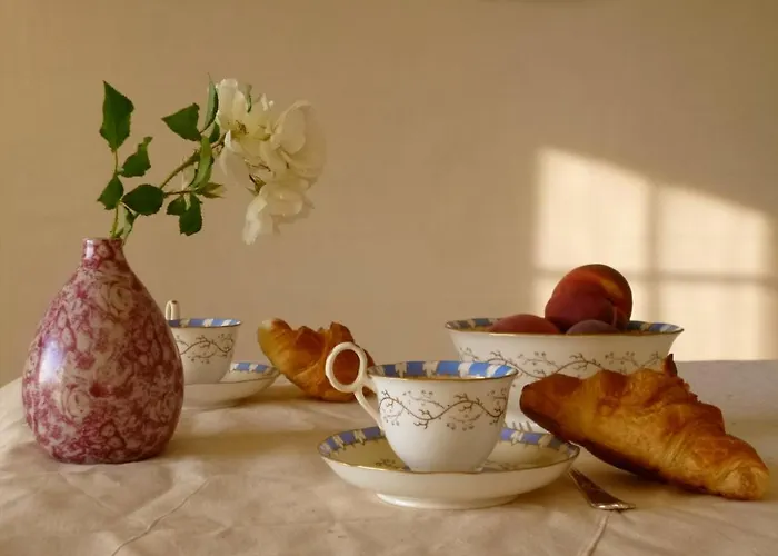 Bed & Breakfast La Maison Forte Montaut (Dordogne)