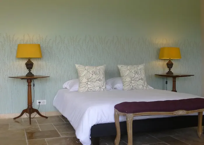 La Maison Forte Bed & Breakfast Montaut (Dordogne)