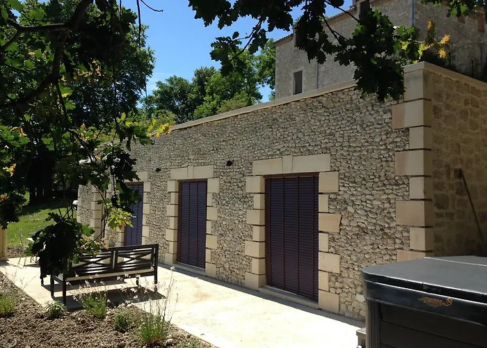 La Maison Forte Bed & Breakfast